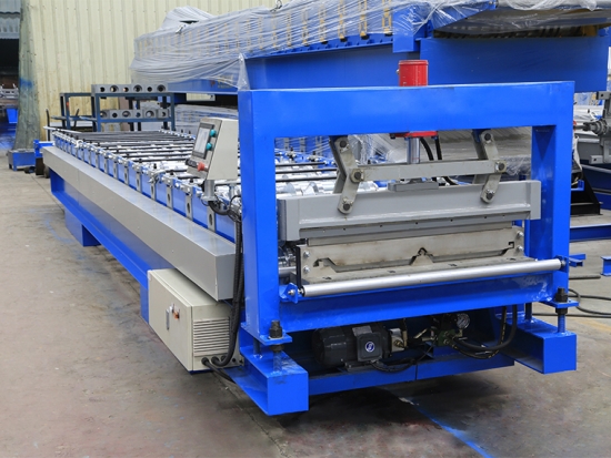 machine de formage de rouleaux de panneaux de toit pour yx28-820